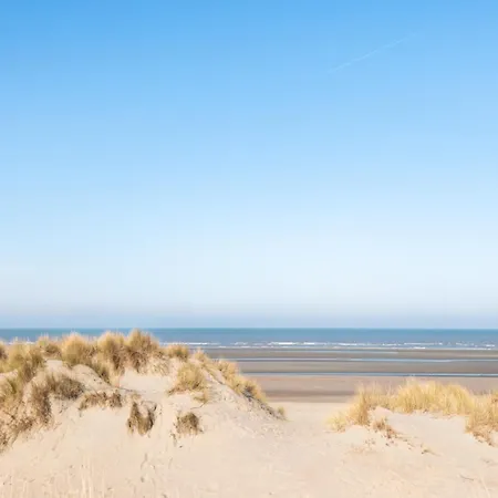 By Belgian Coast With Sea Views, Cleaning Included Appartement *