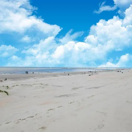 By Belgian Coast With Sea Views, Cleaning Included Appartement